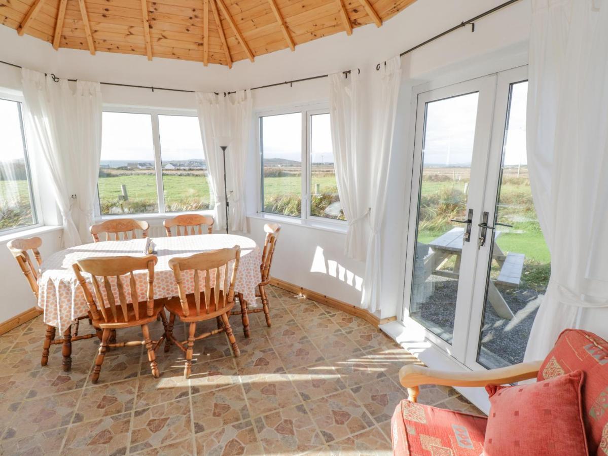 Realt Na Maidne Villa Claddaghduff Exteriör bild