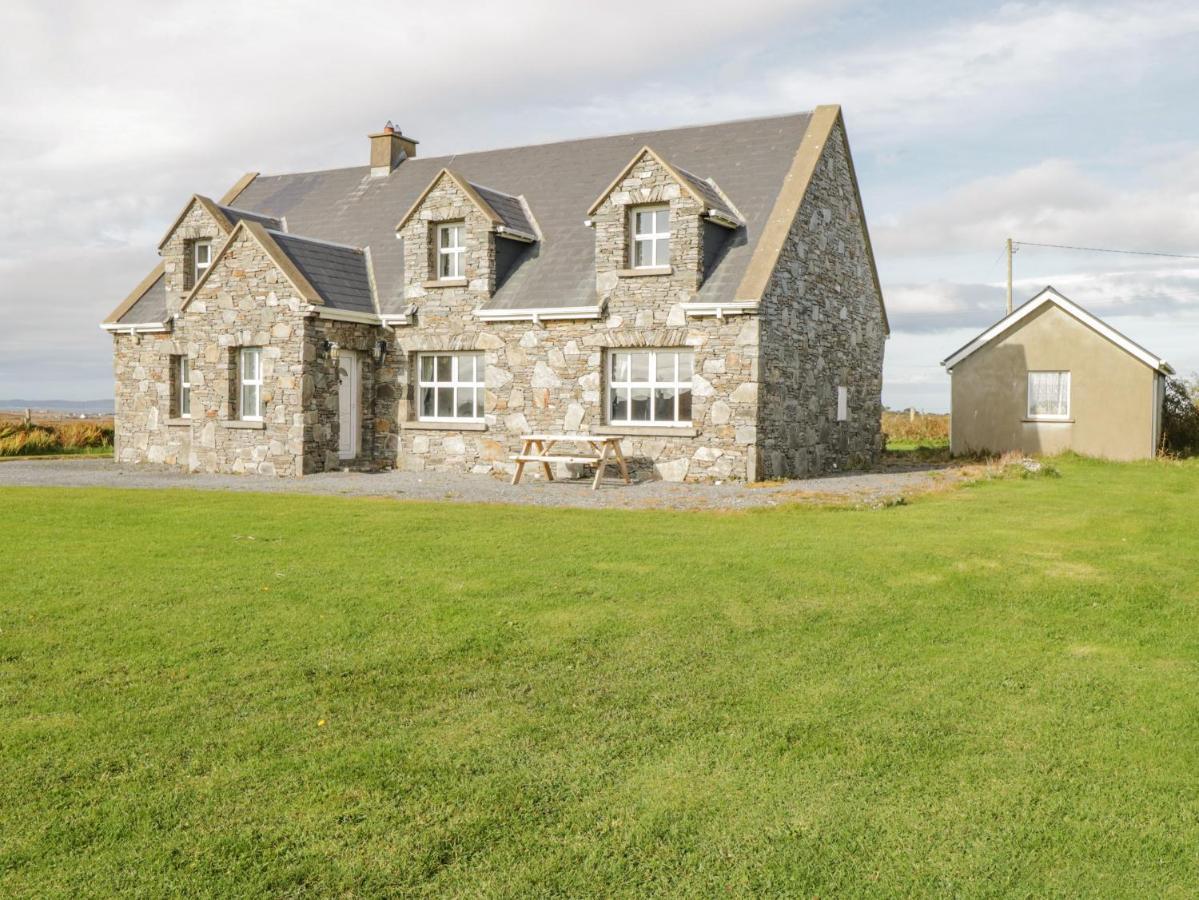 Realt Na Maidne Villa Claddaghduff Exteriör bild