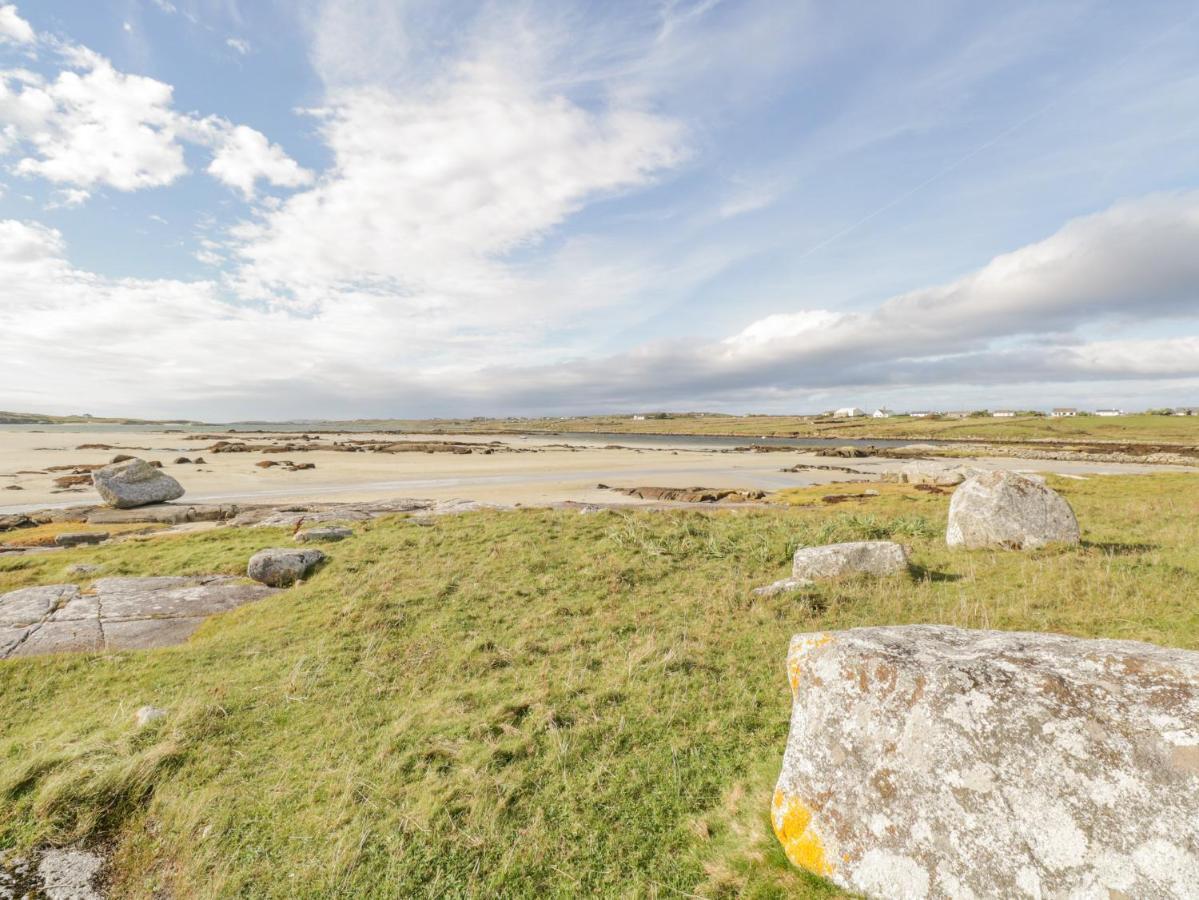 Realt Na Maidne Villa Claddaghduff Exteriör bild