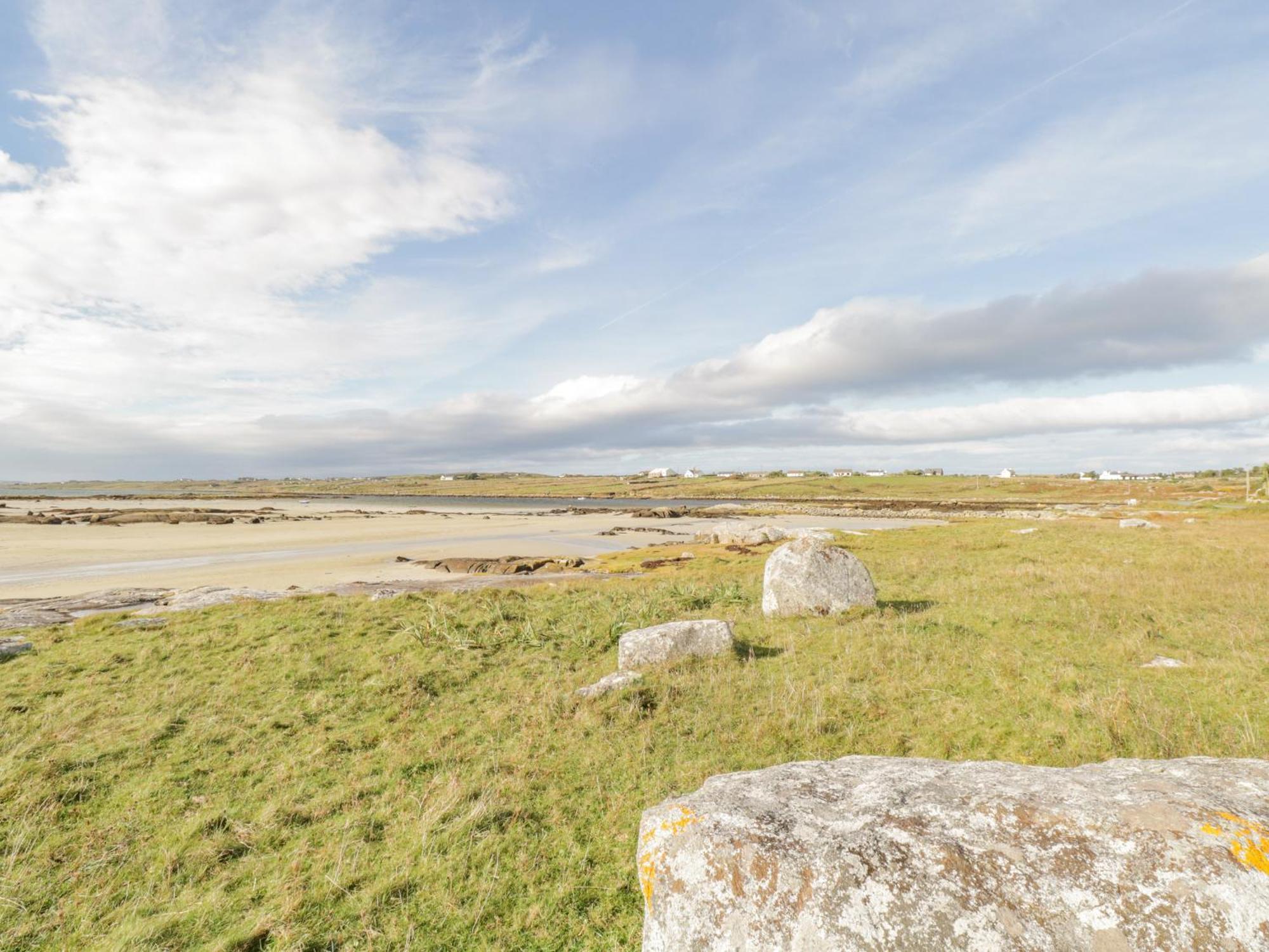 Realt Na Maidne Villa Claddaghduff Exteriör bild