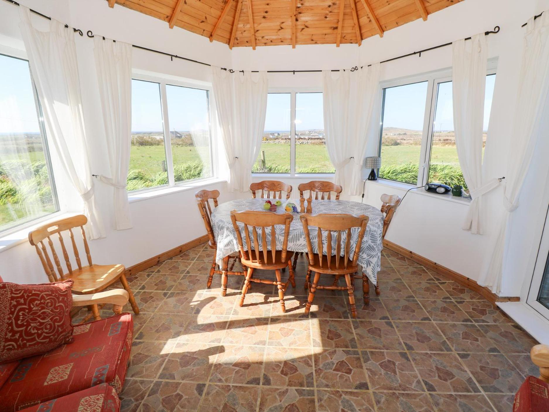 Realt Na Maidne Villa Claddaghduff Exteriör bild