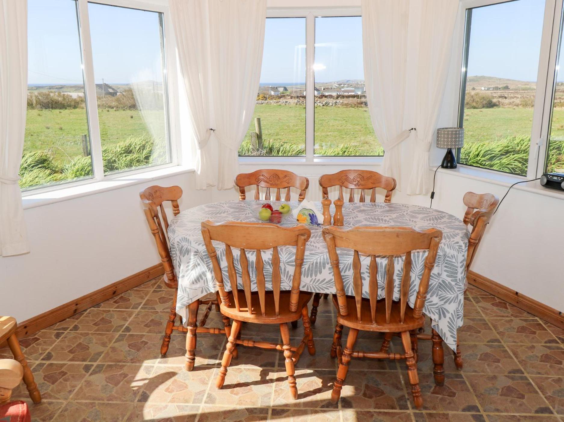 Realt Na Maidne Villa Claddaghduff Exteriör bild